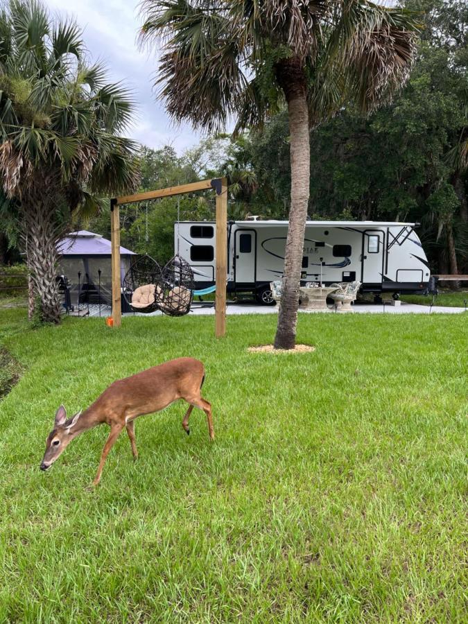 Lake Front Rv Experience Close To Port Canaveral And Kennedy Space Center Hotel Titusville Ngoại thất bức ảnh